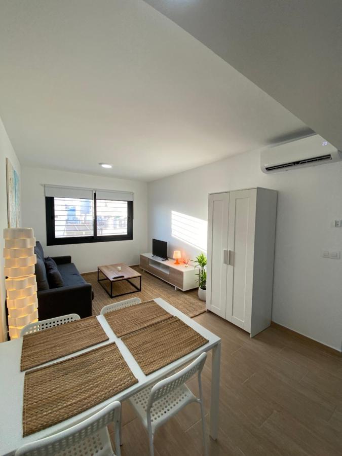 Central Apartment With Parking By Wayra Tarifa Luaran gambar